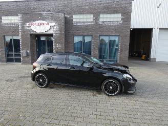Damaged car Mercedes A-klasse 180 Ambition AMG line 2016/12