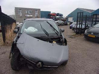 Dezmembrări autoturisme Renault Twingo 0.9 III Intens 2017/1