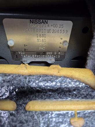 Nissan Almera-tino (V10M) MPV 1.8 16V (QG18DE) [85kW] picture 8