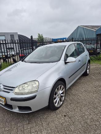 Volkswagen Golf (1K1) Hatchback 1.6 (BSE) [75kW] picture 3