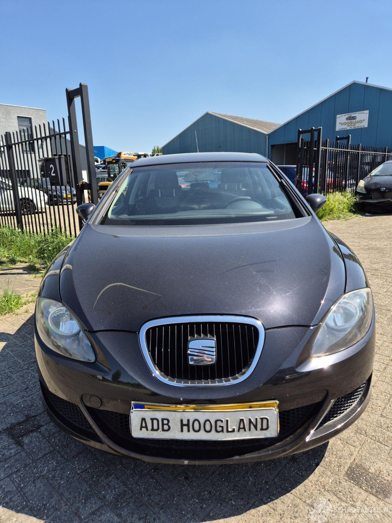 Seat Leon (1P1) Hatchback 5-drs 1.6 (BSE) [75kW] 5-BAK