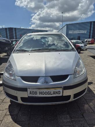 Autoverwertung Mitsubishi Colt (Z2/Z3) Hatchback 1.1 12V (3A91) [55kW] 5-BAK 2007/1