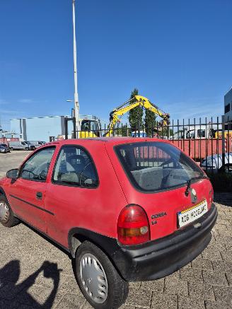 Opel Corsa B (73/78/79) Hatchback 1.4i Swing,Joy,Sport,GLS (X14SZ) [44kW] 5-BAK picture 4