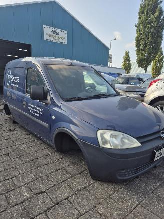 Opel Combo (Corsa C) Van 1.3 CDTI 16V (Z13DTJ(Euro 4)) [55kW] 5-BAK picture 2