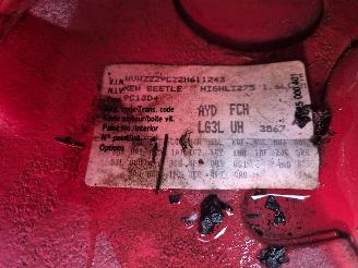 Volkswagen New-beetle (9C1/9G1) Hatchback 3-drs 1.6 (AYD) [75kW] 5-BAK picture 6