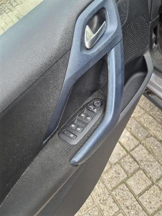 Peugeot 2008 (CU) MPV 1.2 Vti 12V PureTech 82 (EB2F(HMZ)) [60kW] 5-BAK picture 15