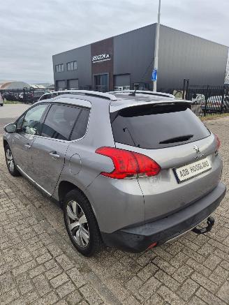 Peugeot 2008 (CU) MPV 1.2 Vti 12V PureTech 82 (EB2F(HMZ)) [60kW] 5-BAK picture 3