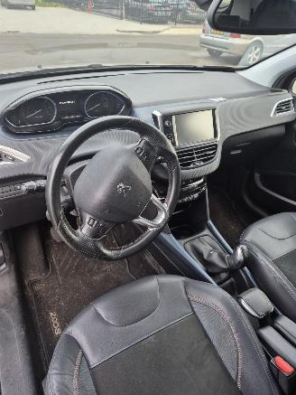 Peugeot 2008 (CU) MPV 1.2 Vti 12V PureTech 82 (EB2F(HMZ)) [60kW] 5-BAK picture 9