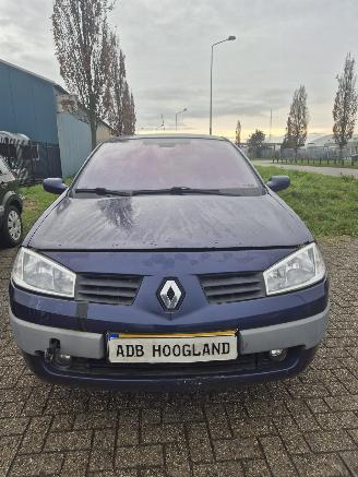 Dezmembrări autoturisme Renault Mégane II (BM/CM) Hatchback 2.0 16V (F4R-770) [99kW] 5-BAK 2003/1