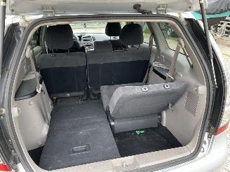 Mitsubishi Grandis (NA) MPV 2.4 16V MIVEC (4G69) picture 12