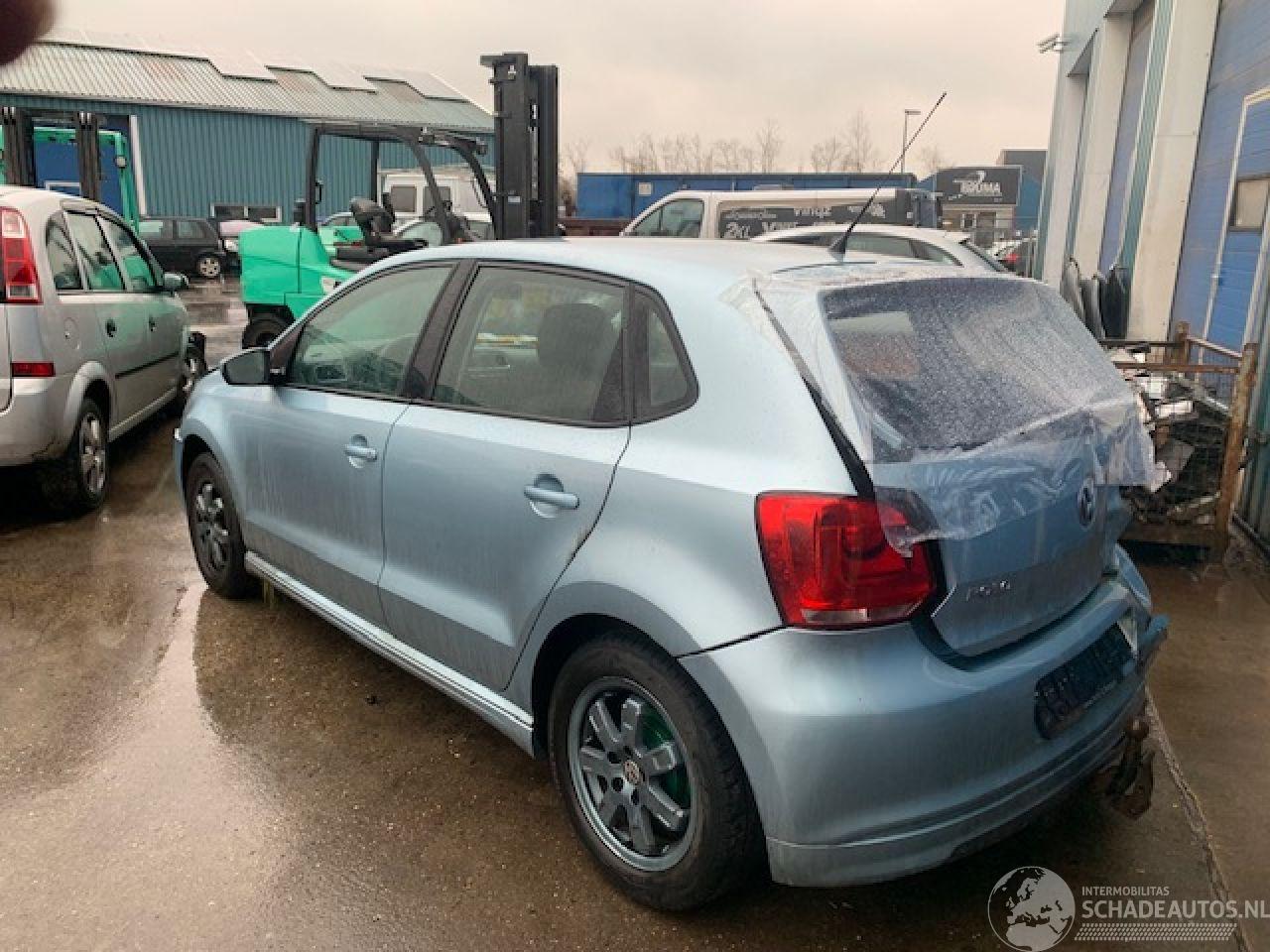 Volkswagen Polo Polo V (6R) Hatchback 1.2 TDI 12V BlueMotion (CFWA(Euro 5)) [55kW]