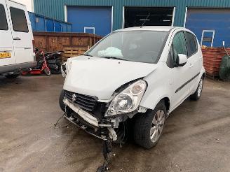 Suzuki Splash Splash MPV 1.0 12V (K10B) [48kW] picture 2