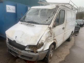 Mercedes Sprinter Sprinter 2t (901/902) Van 208 CDI 16V (OM611.987) [60kW] picture 4