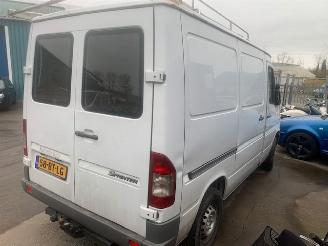 Vrakbiler bedrijf Mercedes Sprinter Sprinter 2t (901/902) Van 208 CDI 16V (OM611.987) [60kW] 2005/6