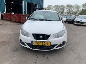 Seat Ibiza ibiza IV (6J5) Hatchback 5-drs 1.2 TSI (CBZB) [77kW] picture 2