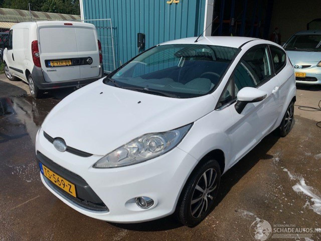 Ford Fiesta Fiesta 6 (JA8) Hatchback 1.4 16V (SPJA(Euro 4)) [71kW]