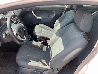 Ford Fiesta Fiesta 6 (JA8) Hatchback 1.4 16V (SPJA(Euro 4)) [71kW] picture 11