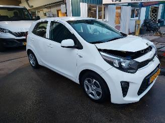 Kia Picanto Picanto (JA) Hatchback 1.0 12V (G3LD) [49kW] picture 3