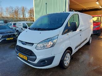 skadebil bedrijf Ford Transit Custom Transit Custom Van 2.2 TDCi 16V 2016/5