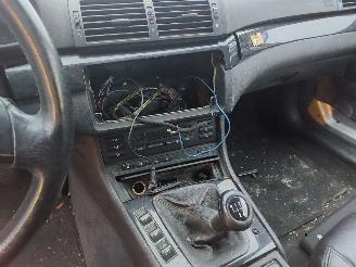 BMW 3-serie 3 serie (E46/2C) Cabrio 323 Ci 24V picture 9