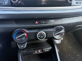 Kia Rio 1.0 TGDI 74KW ComfortPlusLine Navigator Clima Navi Led Xenon NAP picture 12