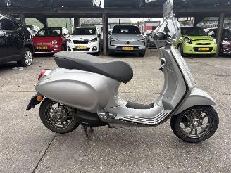 Piaggio Overig Vespa Elettrica 4KW picture 2