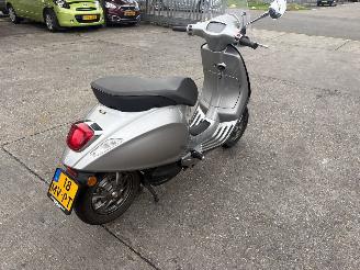 Piaggio Overig Vespa Elettrica 4KW picture 4