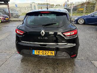 Renault Clio 0.0 TCE 66KW Clima Navi Led 5-drs picture 5