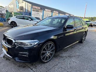 Schadeauto BMW 5-serie 540D Touring xDrive 235kW High Executive 2018/3