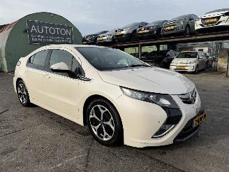 Voiture accidenté Opel Ampera 1.4 Hybrid 111KW Autom. Clima Navi Leer Camera 2013/4