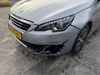 Peugeot 308 1.6 92KW Clima Navi Led Pano Premiere picture 17