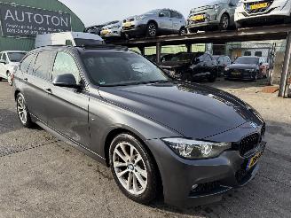 krockskadad bil auto BMW 3-serie 320i Autom.135KW Pano Clima Navi Led Xenon M Sport Edition NAP 2019/4