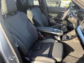 BMW iX1 67 kWh Edrive20 150KW Pano Clima Navi M Sport Edition NAP picture 8