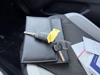 Toyota Aygo 1.0 VVT-I 51KW Airco Led X-Play 5-Drs picture 13