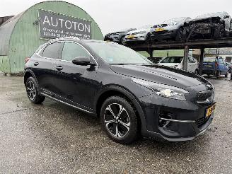 Damaged car Kia Xceed 1.6 GDI 77KW PHEV Autom. Clima Navi Camera Led DynamicPlusLine NAP 2020/10