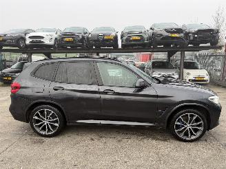 BMW X3 30e 135KW xDrive Autom. Pano Clima Navi NAP picture 3