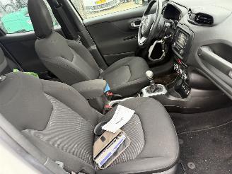 Jeep Renegade 1.4 MultiAir 103KW Clima Navi Pano Longitude picture 15