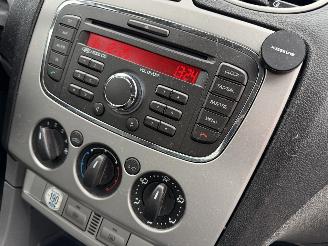 Ford Focus 1.6 74KW Airco 5-Drs Titanium picture 9