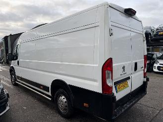 Peugeot Boxer 2.2 Bluehdi 103KW L4H2 Clima Navi Camera Zwaar Premium picture 3