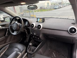 Audi A1 1.2 TFSI 63KW Navi Leer Clima Admired NAP picture 6