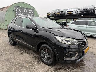 Schadeauto Renault Kadjar 1.3 TCE 103KW Clima Navi Led Camera Intens 2019/6