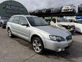 Coche accidentado Subaru Outback 2.5i Autom. 4WD Clima 121KW 2006/2