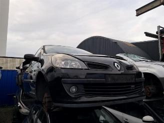 Renault Clio Clio III (BR/CR), Hatchback, 2005 / 2014 1.6 16V picture 4