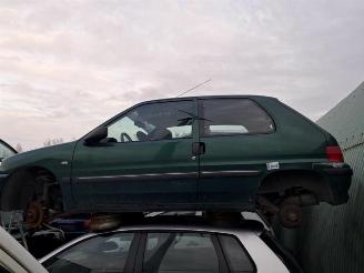 Salvage car Peugeot 106 106 II, Hatchback, 1996 / 2004 1.1 XN,XR,XT,Accent 2002/6