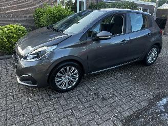 škoda osobní automobily Peugeot 208 1.2 THP 110 signature 2019/1