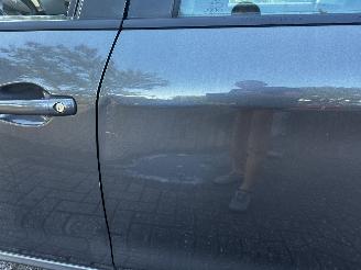 Peugeot 208 1.2 THP 110 signature picture 25