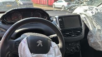 Peugeot 208 208 I (CA/CC/CK/CL) Hatchback 1.2 Vti 12V PureTech 82 (EB2F(HMZ)) [60k=
W]  (03-2012/12-2019) picture 8