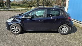 Peugeot 208 208 I (CA/CC/CK/CL) Hatchback 1.2 Vti 12V PureTech 82 (EB2F(HMZ)) [60k=
W]  (03-2012/12-2019) picture 3