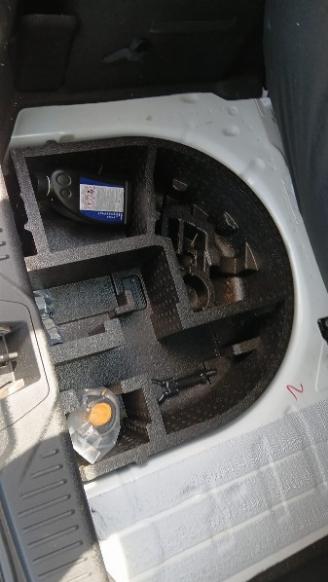 Ford Fiesta Fiesta 7 Hatchback 1.1 Ti-VCT 12V 70 (XPJA) [52kW]  (05-2017/07-2023) picture 8