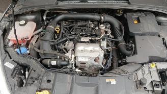 Ford Focus Focus 3 Wagon Combi 1.0 Ti-VCT EcoBoost 12V 100 (M2DC) [74kW]  (02-201=
2/05-2018) picture 4